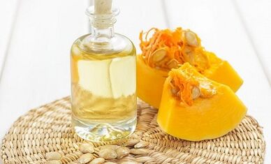 Pumpkin oil for breeding parasites